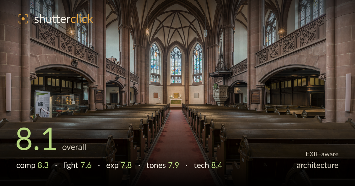 architecture photo critique card